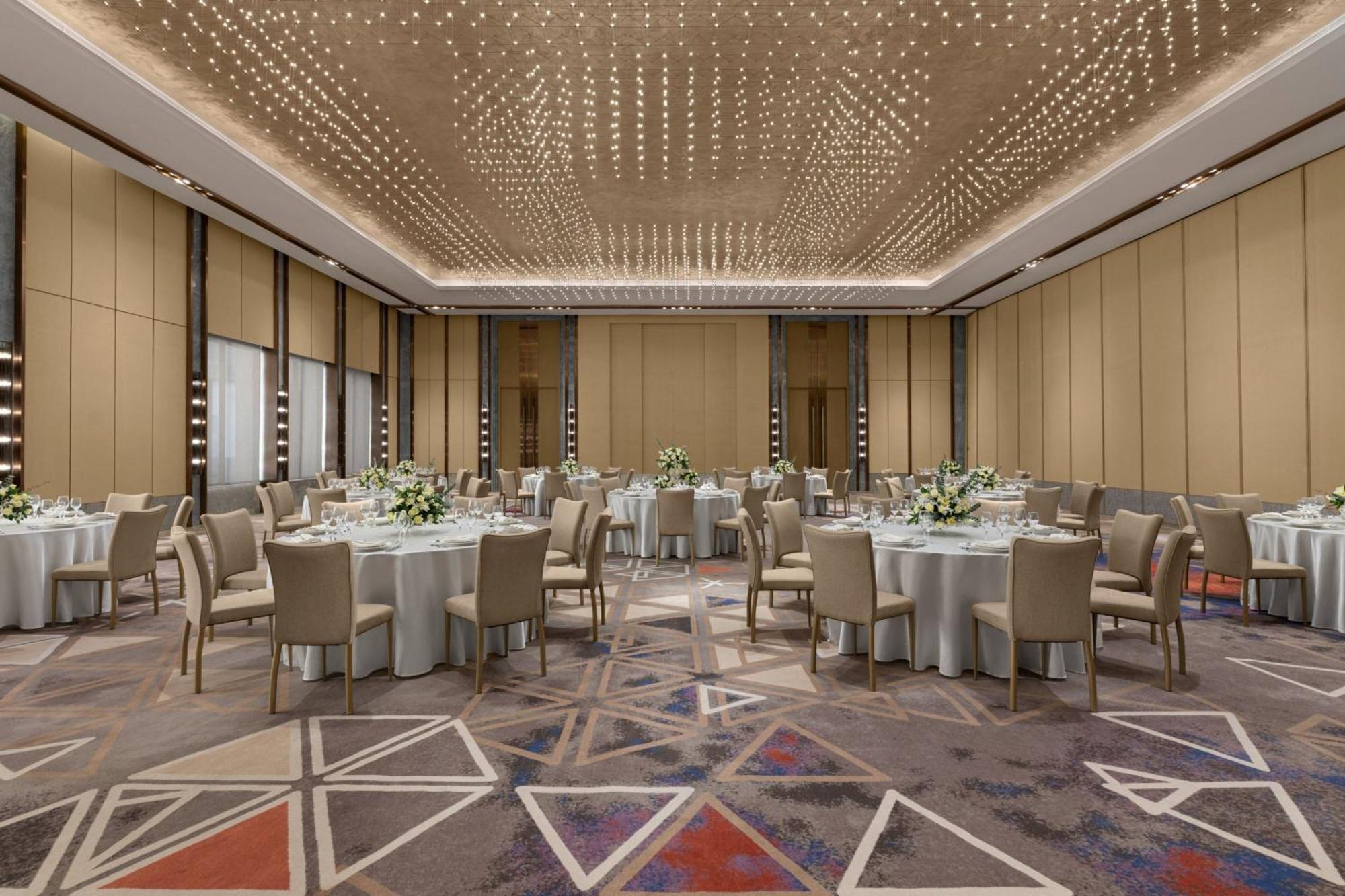 Sheraton Cebu Mactan Resort Мактан Екстериор снимка